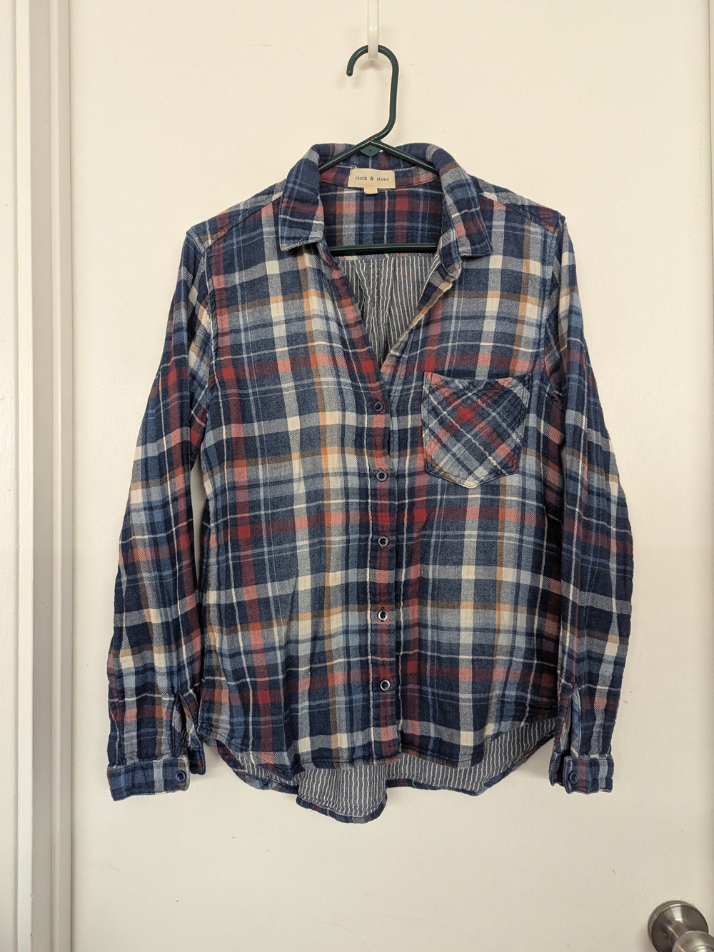 cloth & stone navy blue plaid button-down shirt with red and cream accents